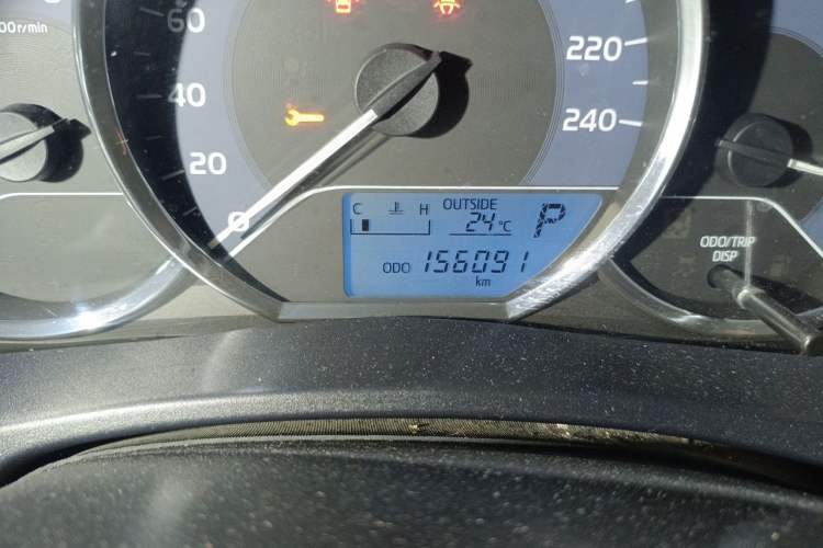 Used Toyota Levin 2017 Revised 185T CVT Elite Edition China V Standard Odometer Close Up