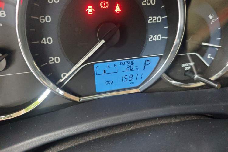 Used Toyota Levin 2017 1.2T G CVT Elite Edition Odometer Close Up