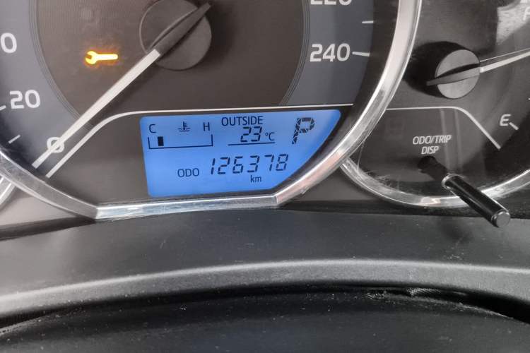 Used Toyota Levin 2017 Revised 185T CVT Elite Edition China V Standard Odometer Close Up