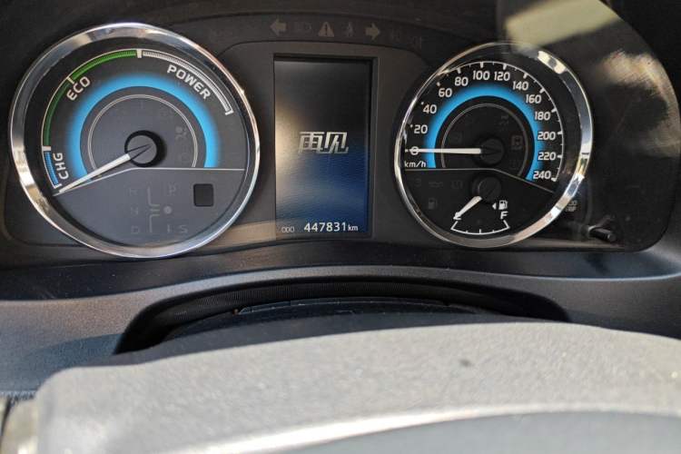 Used Toyota Levin 2017 Revised Dual-Engine 1.8H GS E-CVT Elite Sunroof Version China V Standard Odometer Close Up