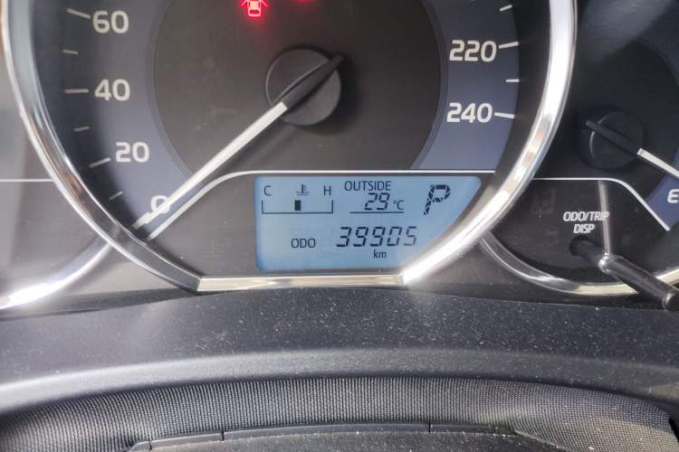 Used Toyota Levin 2017 Revised 185T CVT Elite Edition China V Standard Odometer Close Up