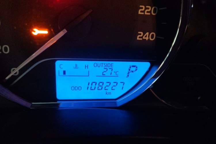 Used Toyota Levin 2017 Revised 185T CVT Elite Edition China V Standard Odometer Close Up