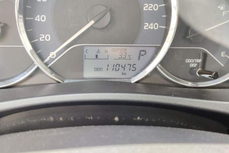 Used Toyota Levin 2017 Revised 185T CVT Elite Edition China V Standard Odometer Close Up
