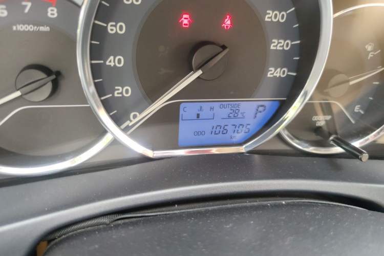 Used Toyota Levin 2017 1.2T V CVT Luxury Edition Odometer Close Up
