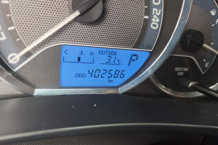 Used Toyota Levin 2017 1.2T G CVT Elite Edition Odometer Close Up