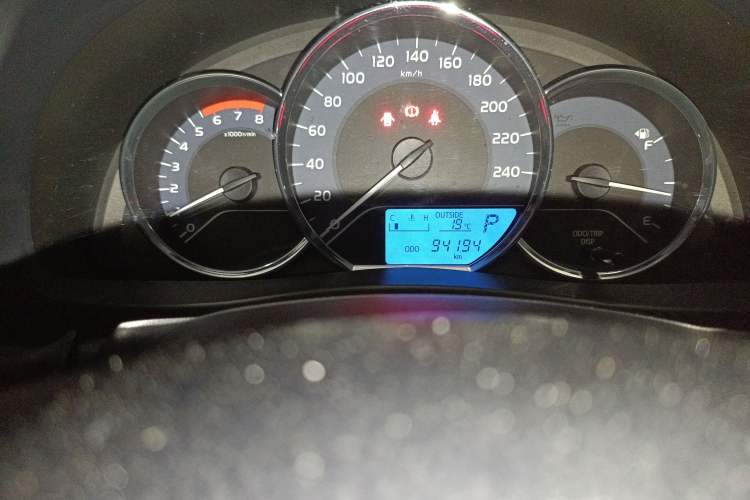 Used Toyota Levin 2017 1.2T V CVT Luxury Edition Odometer Close Up