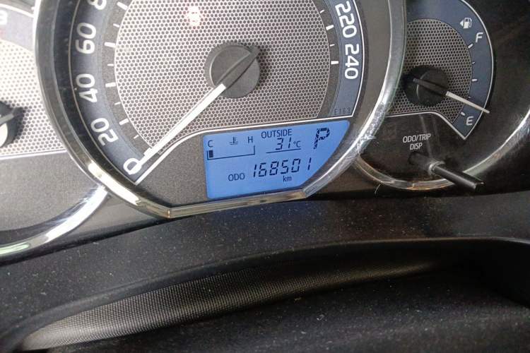Used Toyota Levin 2017 1.2T G CVT Elite Edition Odometer Close Up
