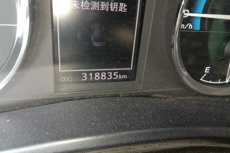 Used Toyota Levin 2017 Revised Dual-Engine 1.8H GS E-CVT Elite Sunroof Version China V Standard Odometer Close Up