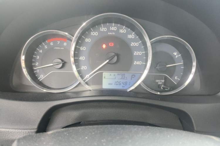 Used Toyota Levin 2017 Revised 185T CVT Elite Edition China V Standard Odometer Close Up
