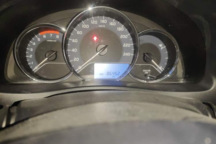 Used Toyota Levin 2017 Revised 185T CVT Elite Edition China V Standard Odometer Close Up