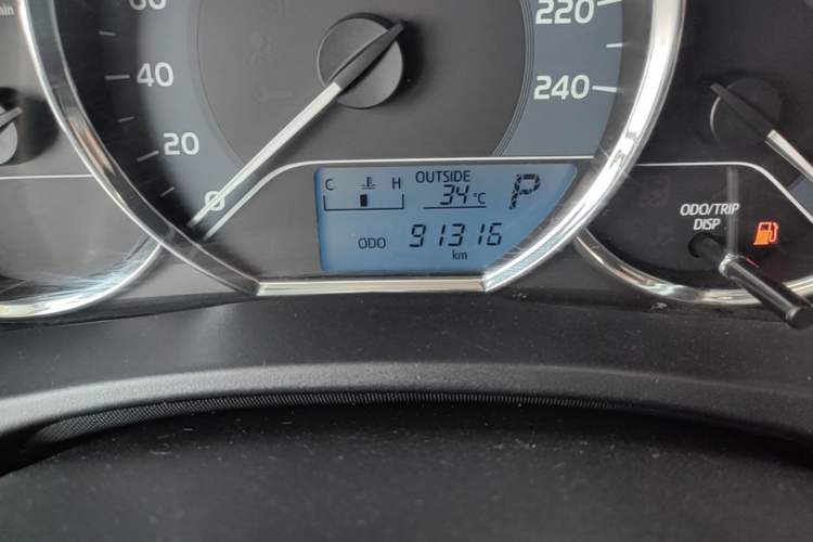 Used Toyota Levin 2017 Revised 185T CVT Elite Edition China V Standard Odometer Close Up