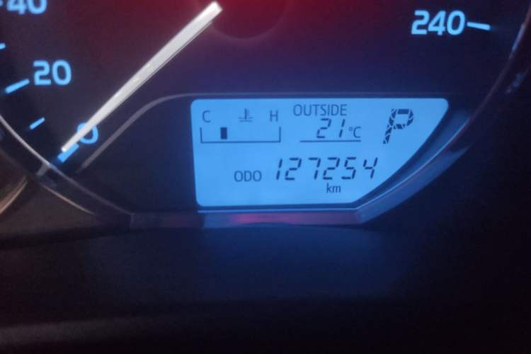 Used Toyota Levin 2017 Revised 185T CVT Elite Edition China V Standard Odometer Close Up