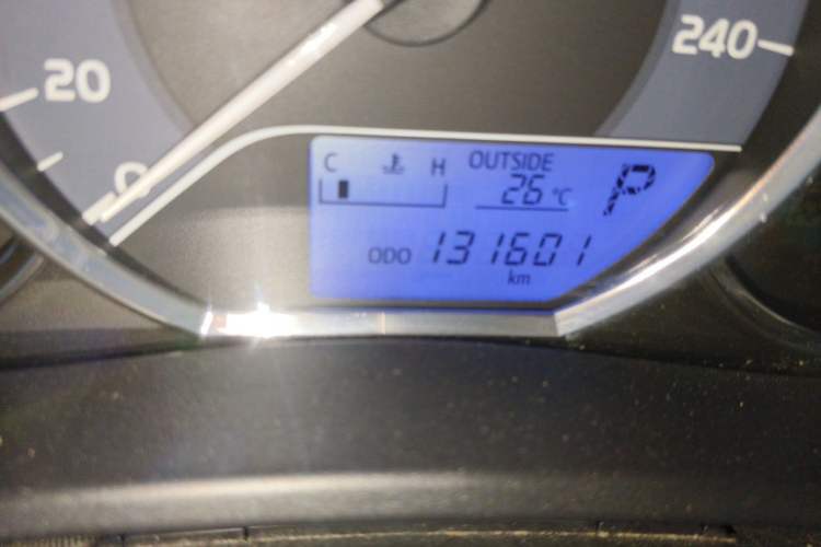 Used Toyota Levin 2017 Revised 185T CVT Elite Edition China V Standard Odometer Close Up