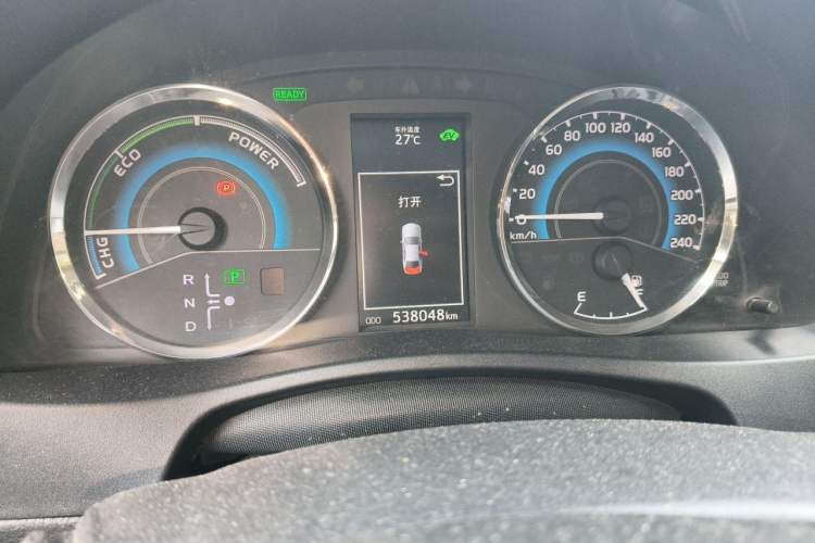 Used Toyota Levin 2017 Revised Dual-Engine 1.8H GS E-CVT Elite Sunroof Version China V Standard Odometer Close Up