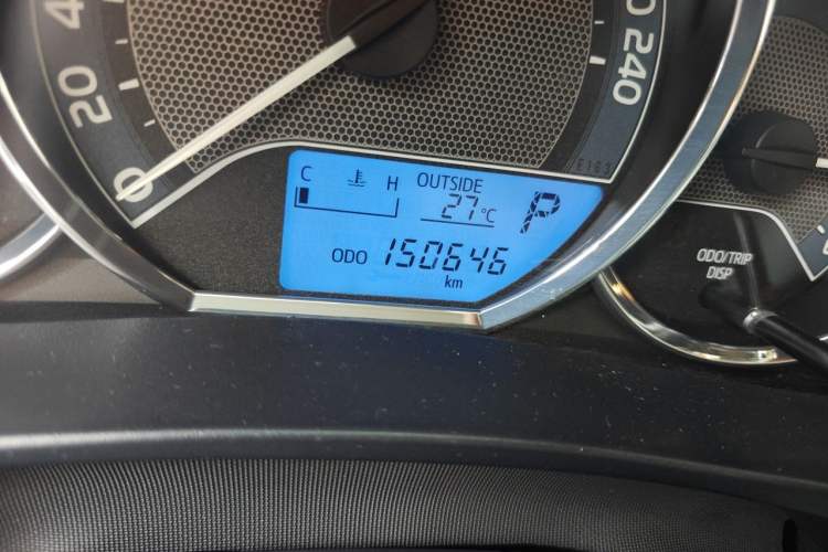 Used Toyota Levin 2017 1.2T G CVT Elite Edition Odometer Close Up