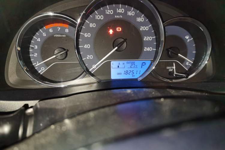 Used Toyota Levin 2017 Revised Version 185T CVT Elite Edition China VI Standard Odometer Close Up