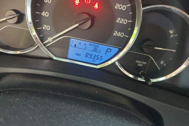 Used Toyota Levin 2017 Revised 185T CVT Elite Edition China V Standard Odometer Close Up