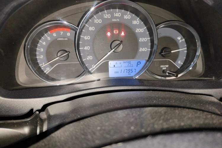 Used Toyota Levin 2017 Revised 185T CVT Elite Edition China V Standard Odometer Close Up