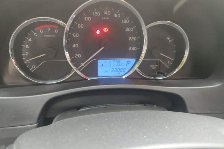 Used Toyota Levin 2017 Revised 185T CVT Elite Edition China V Standard Odometer Close Up