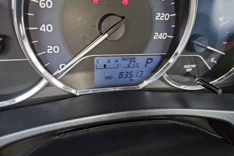 Used Toyota Levin 2017 Revised 185T CVT Elite Edition China V Standard Odometer Close Up