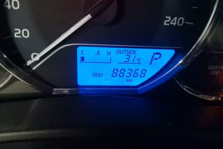 Used Toyota Levin 2017 Revised Version 185T CVT Elite Edition China VI Standard Odometer Close Up