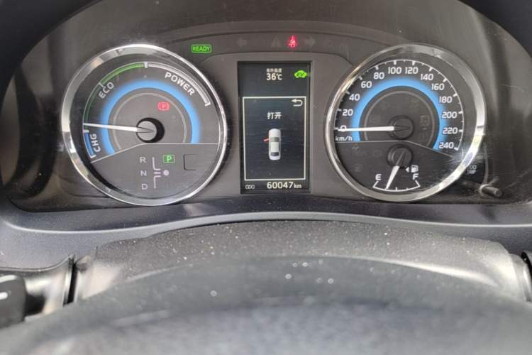 Used Toyota Levin 2017 Revised Dual-Engine 1.8H GS E-CVT Elite Sunroof Version China V Standard Odometer Close Up