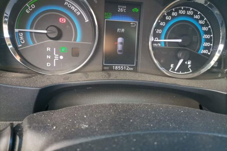 Used Toyota Levin 2017 Revised Dual-Engine 1.8H GS E-CVT Elite Sunroof Version China V Standard Odometer Close Up