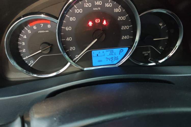 Used Toyota Levin 2017 Revised 185T CVT Elite Edition China V Standard Odometer Close Up