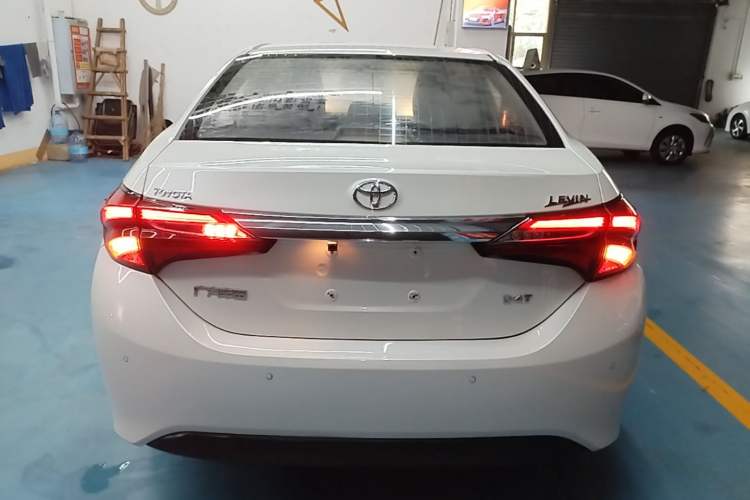 Used Toyota Levin 2017 Revised 185T CVT Elite Edition China V Standard Rear