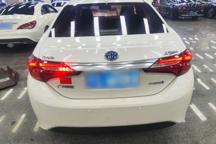 Used Toyota Levin 2017 Revised Dual-Engine 1.8H GS E-CVT Elite Sunroof Version China V Standard Rear