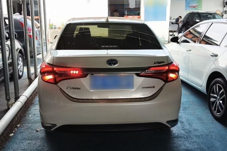 Used Toyota Levin 2017 Revised Dual-Engine 1.8H V E-CVT Luxury Edition China V Standard Rear