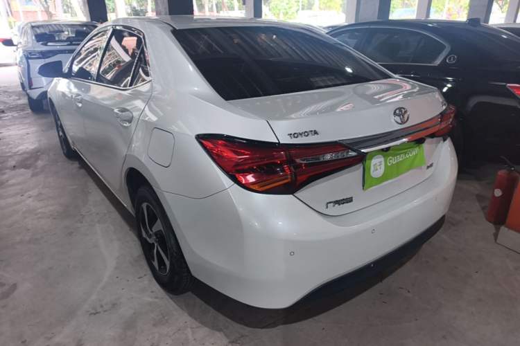 Used Toyota Levin 2017 Revised 185T CVT Elite Edition China V Standard Rear Left 45 Deg