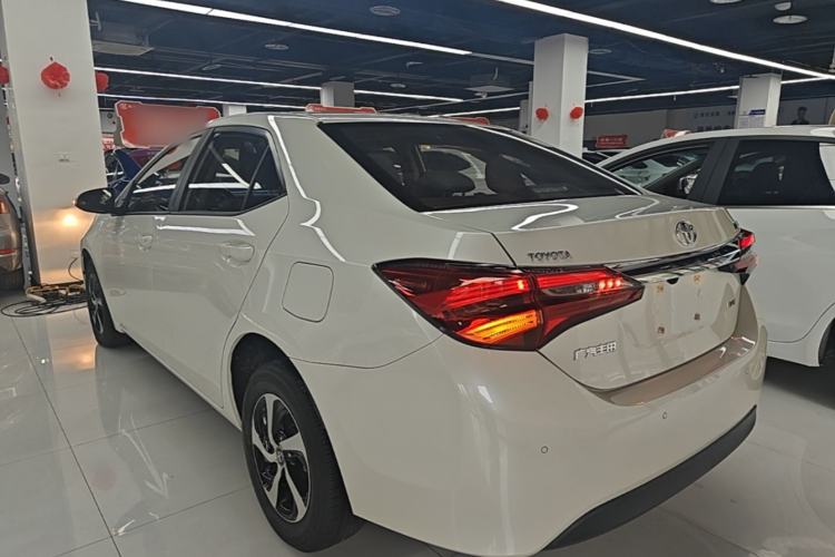 Used Toyota Levin 2017 Revised 185T CVT Elite Edition China V Standard Rear Left 45 Deg