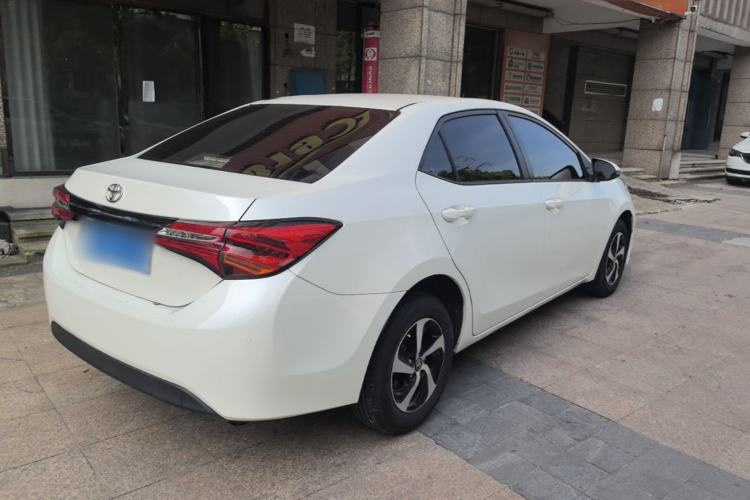 Used Toyota Levin 2017 Revised 185T CVT Elite Edition China V Standard Rear Right 45 Deg