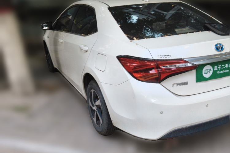 Used Toyota Levin 2017 Revised Dual-Engine 1.8H GS E-CVT Elite Sunroof Version China V Standard Rear Right 45 Deg