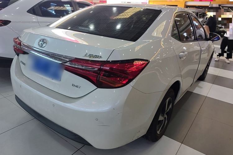 Used Toyota Levin 2017 Revised Version 185T CVT Elite Edition China VI Standard Rear Right 45 Deg