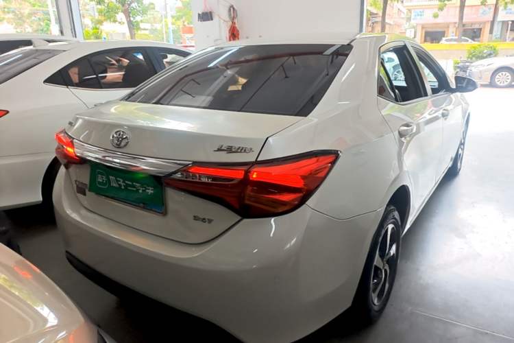 Used Toyota Levin 2017 Revised 185T CVT Elite Edition China V Standard Rear Right 45 Deg