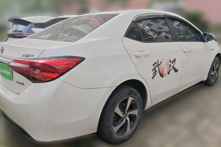 Used Toyota Levin 2017 Revised Dual-Engine 1.8H GS E-CVT Elite Sunroof Version China V Standard Rear Right 45 Deg