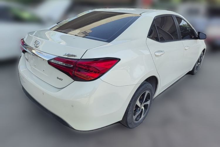 Used Toyota Levin 2017 Revised 185T CVT Elite Edition China V Standard Rear Right 45 Deg