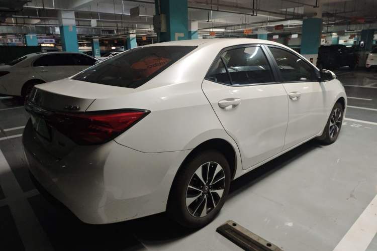 Used Toyota Levin 2017 Revised 185T CVT Leading Edition China V Standard Rear Right 45 Deg