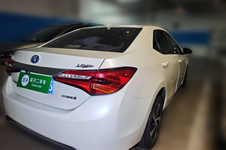 Used Toyota Levin 2017 Revised Dual-Engine 1.8H GS E-CVT Elite Sunroof Version China V Standard Rear Right 45 Deg
