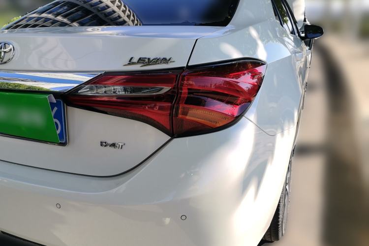 Used Toyota Levin 2017 Revised 185T CVT Elite Edition China V Standard Rear Right 45 Deg