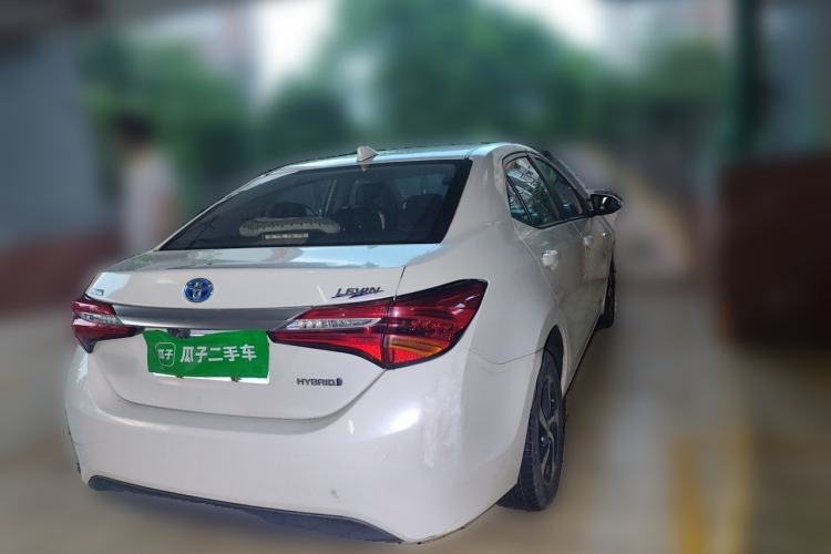 Used Toyota Levin 2017 Revised Dual-Engine 1.8H GS E-CVT Elite Sunroof Version China V Standard Rear Right 45 Deg