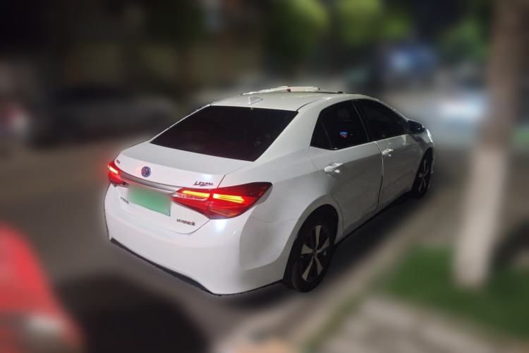 Used Toyota Levin 2017 Revised Dual-Engine 1.8H V E-CVT Luxury Edition China V Standard Rear Right 45 Deg