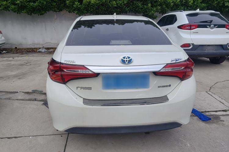 Used Toyota Levin 2017 Revised Dual-Engine 1.8H GS E-CVT Elite Sunroof Version China V Standard Rear