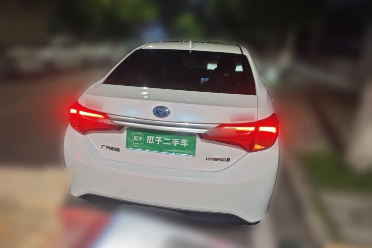 Used Toyota Levin 2017 Revised Dual-Engine 1.8H V E-CVT Luxury Edition China V Standard Rear