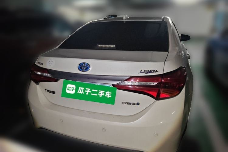 Used Toyota Levin 2017 Revised Dual-Engine 1.8H GS E-CVT Elite Sunroof Version China V Standard Rear