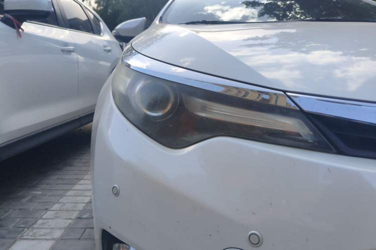 Used Toyota Levin 2017 1.2T G CVT Elite Edition Right Front Headlight