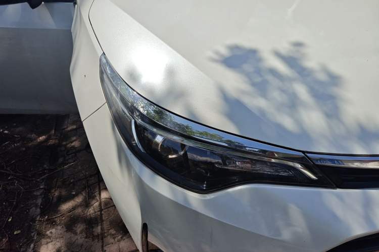 Used Toyota Levin 2017 Revised 185T CVT Elite Edition China V Standard Right Front Headlight