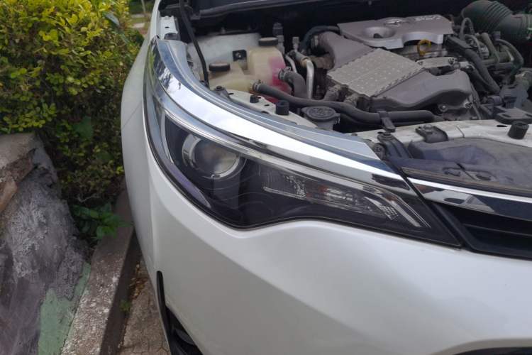 Used Toyota Levin 2017 1.2T G CVT Elite Edition Right Front Headlight